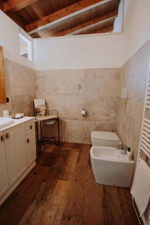 B&B Casa Santa Lucia Manerba del Garda Eksteriør billede