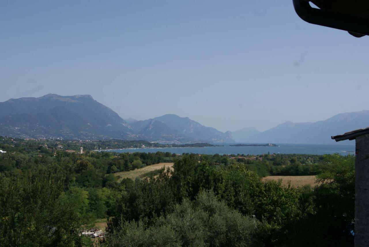 B&B Casa Santa Lucia Manerba del Garda Eksteriør billede